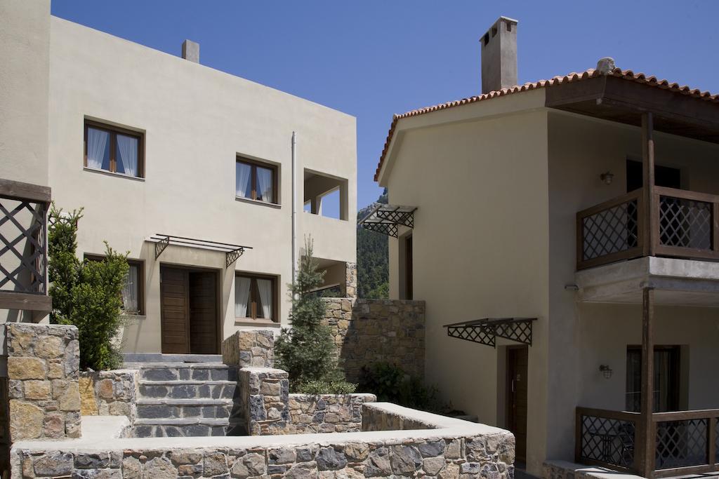 Guesthouse Vasiliki Steni Dhirfios Eksteriør billede